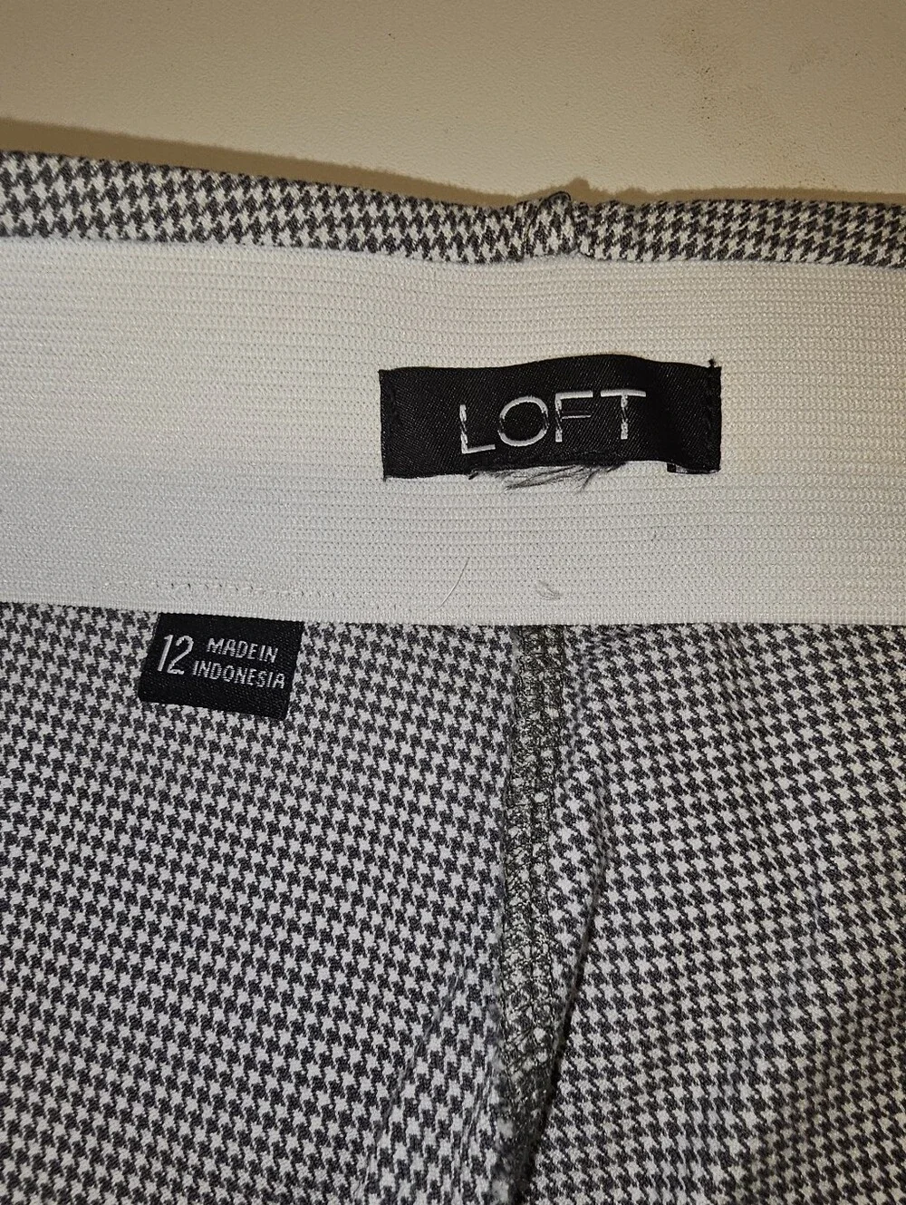 NWOT | 12 | LOFT | Gray White Micro Houndstooth Slim Ankle Pants